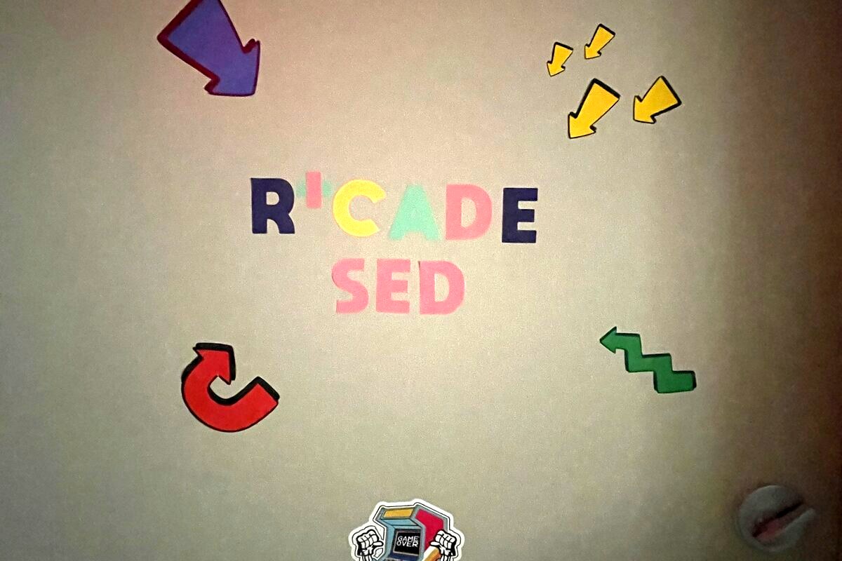 R+cade wall art